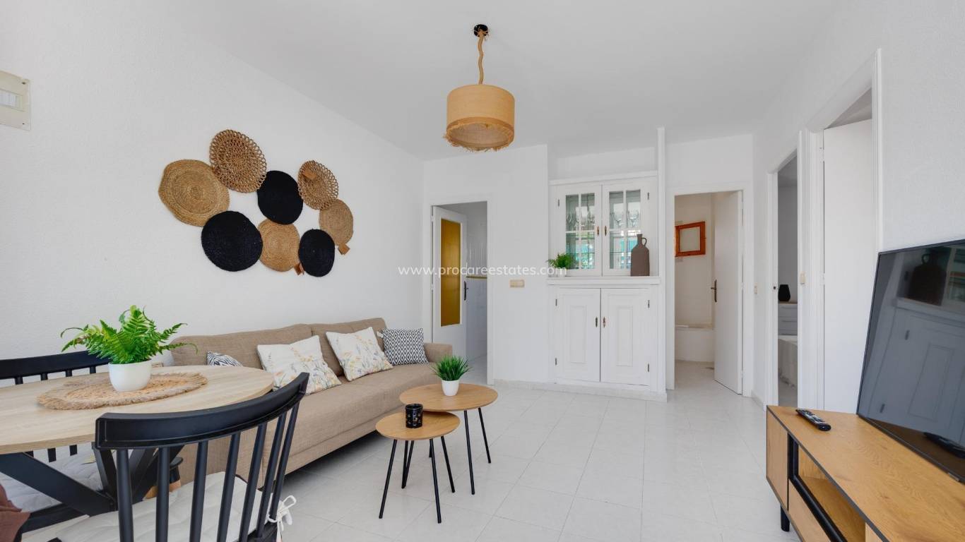 Resale - Apartment - Torrevieja - Zona los Frutales