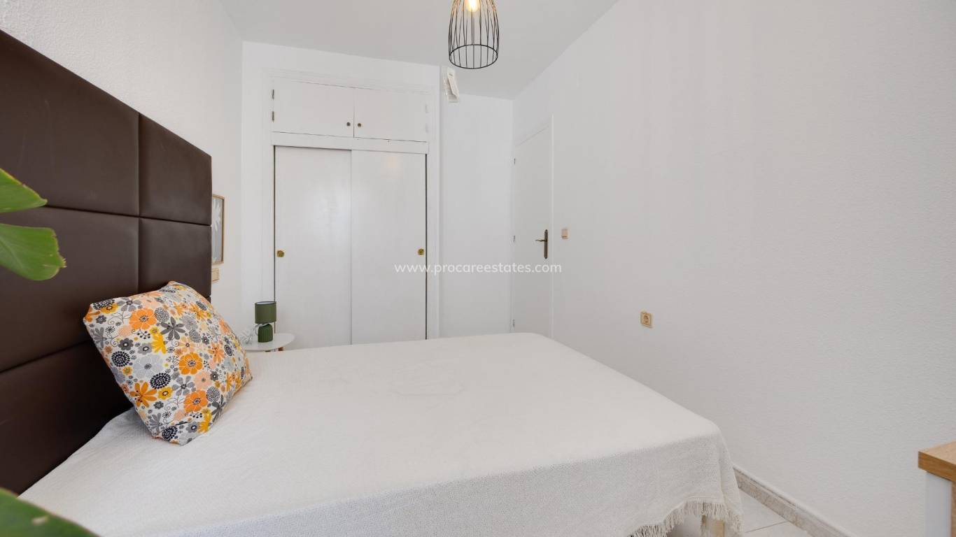 Resale - Apartment - Torrevieja - Zona los Frutales