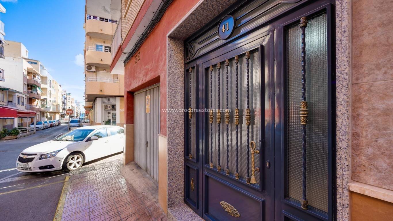 Resale - Apartment - Torrevieja