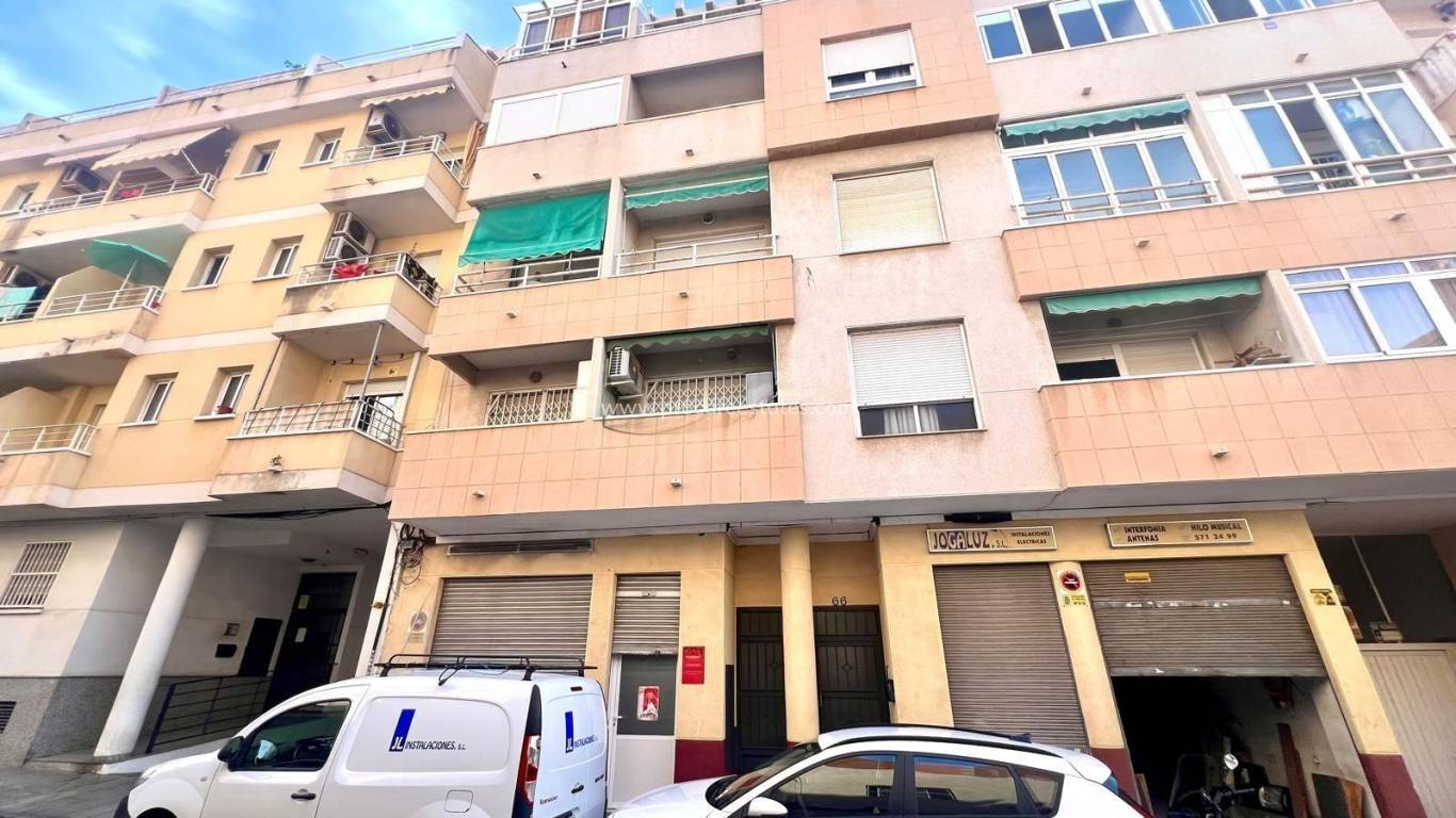 Resale - Apartment - Torrevieja