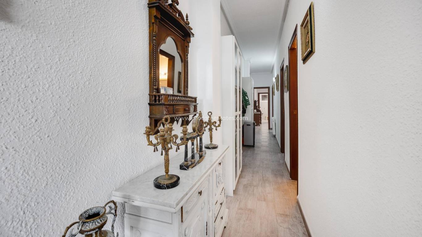 Resale - Apartment - Torrevieja