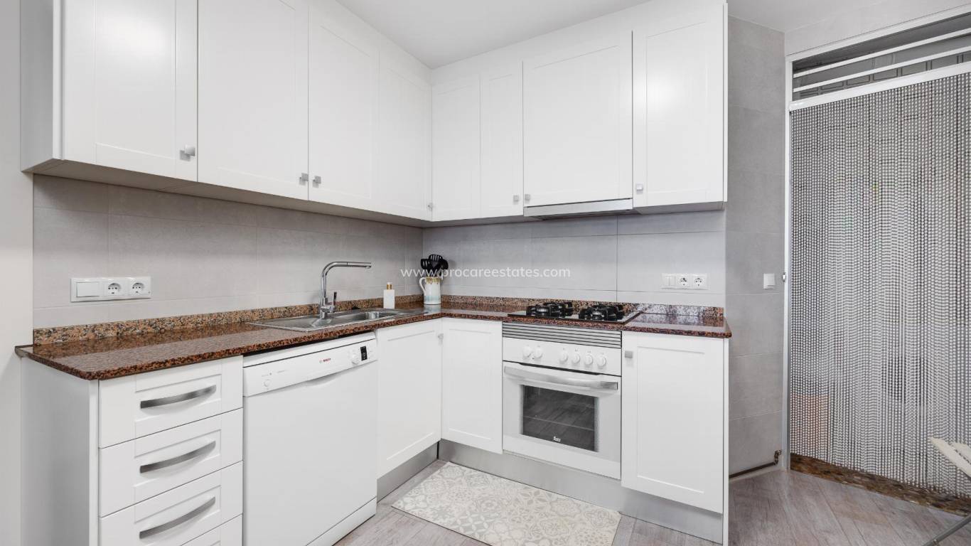 Resale - Apartment - Torrevieja