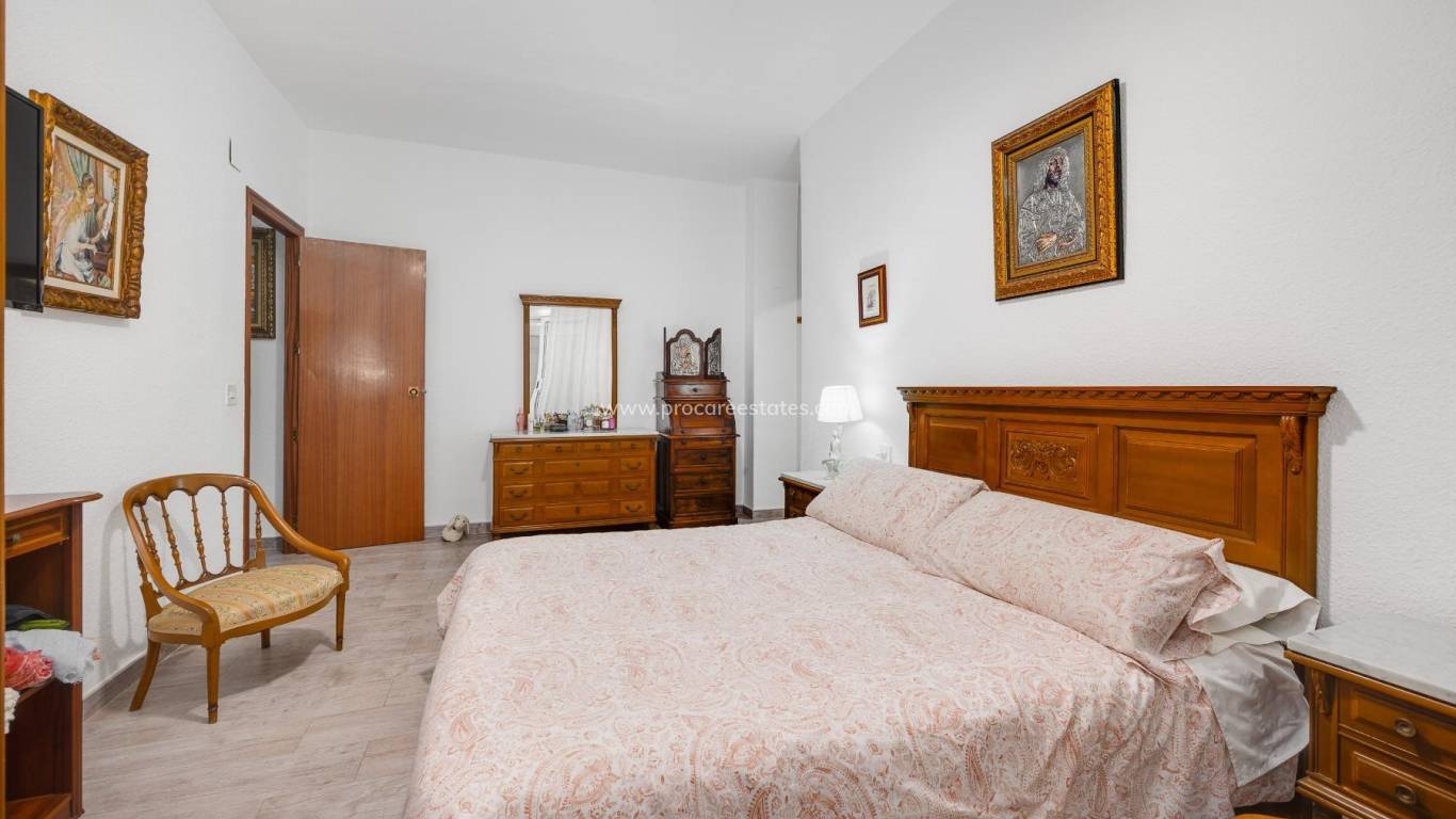 Resale - Apartment - Torrevieja