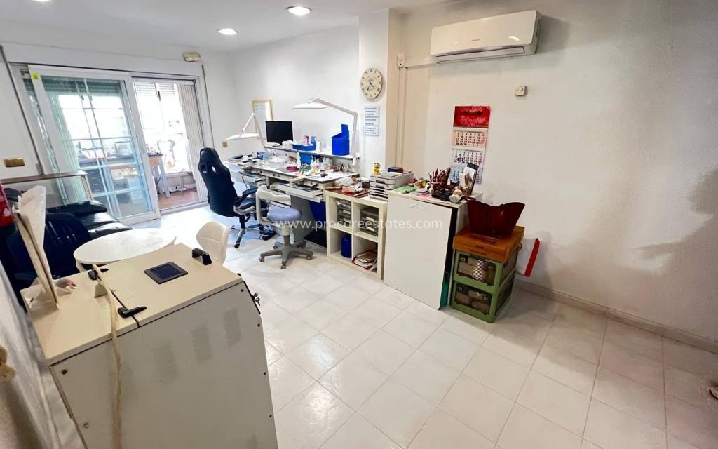 Resale - Apartment - Torrevieja