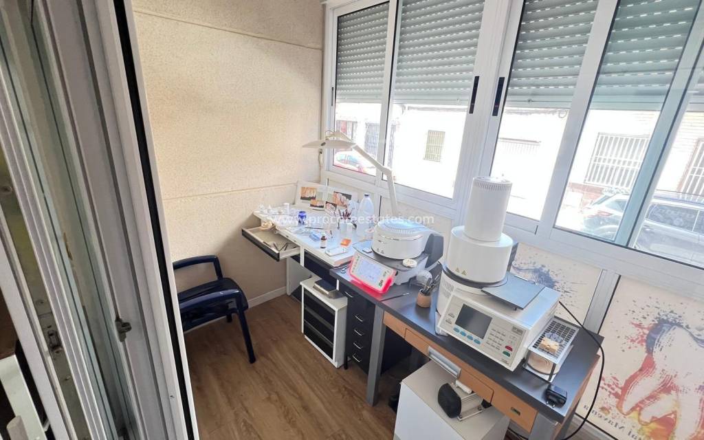 Resale - Apartment - Torrevieja