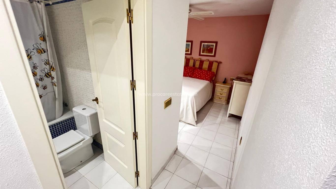 Resale - Apartment - Torrevieja