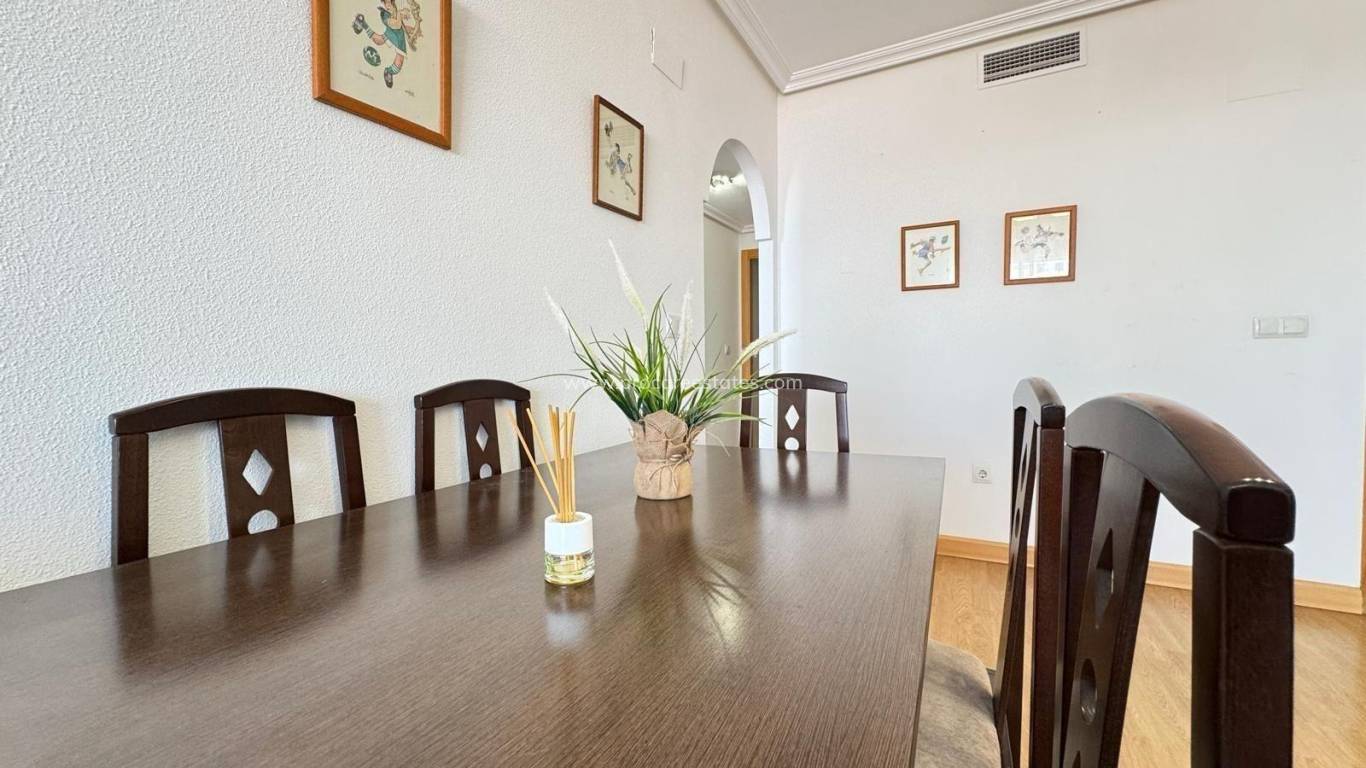 Resale - Apartment - Torrevieja