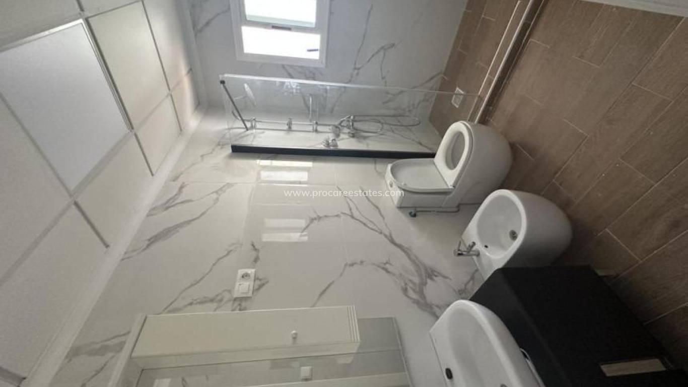 Resale - Apartment - Torrevieja