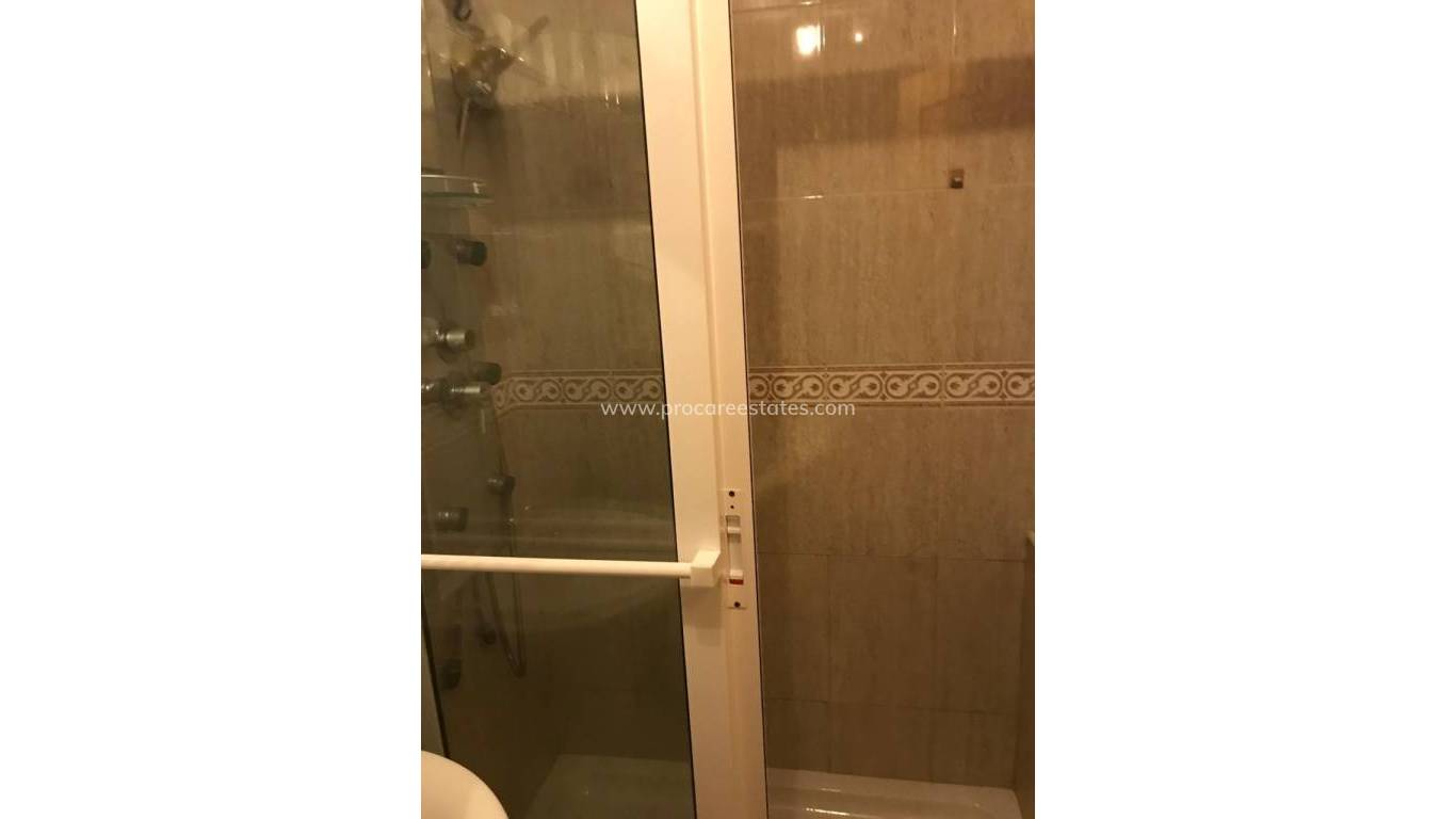 Resale - Apartment - Torrevieja