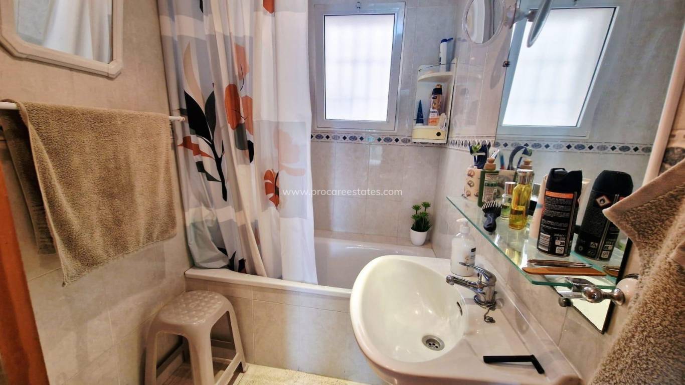 Resale - Apartment - Torrevieja
