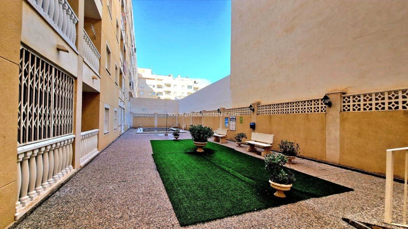 Resale - Apartment - Torrevieja