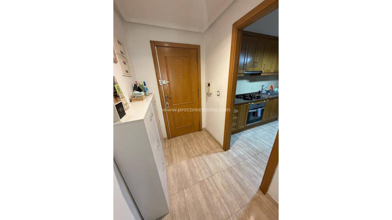 Resale - Apartment - Torrevieja