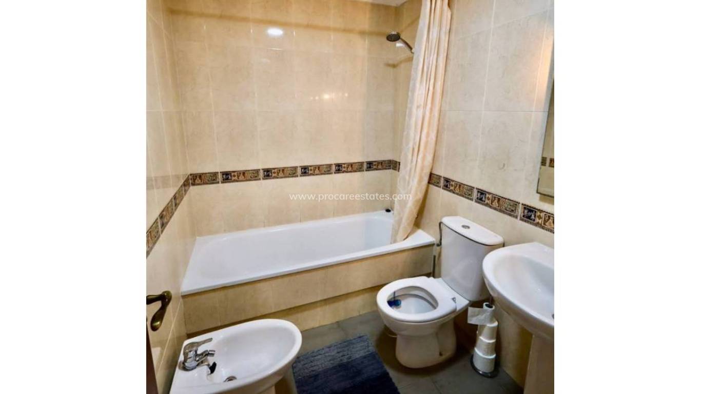 Resale - Apartment - Torrevieja