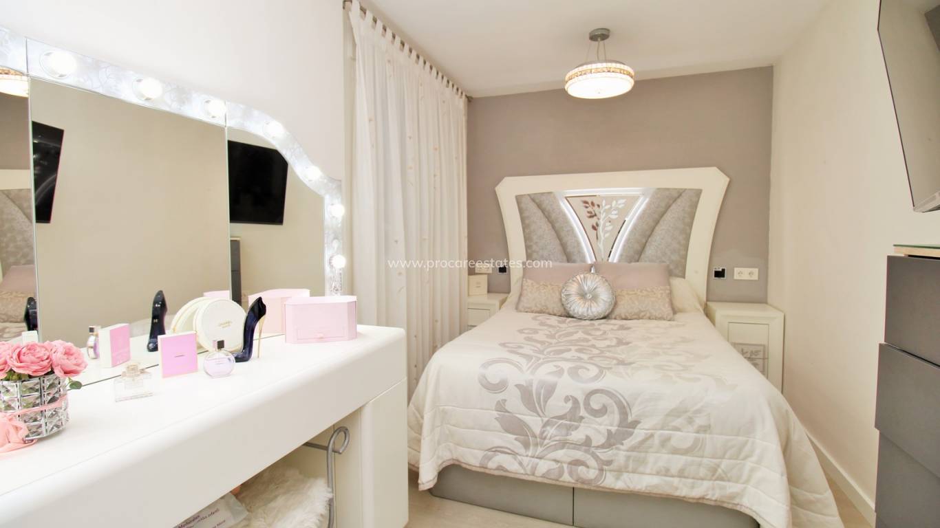 Resale - Apartment - Torrevieja