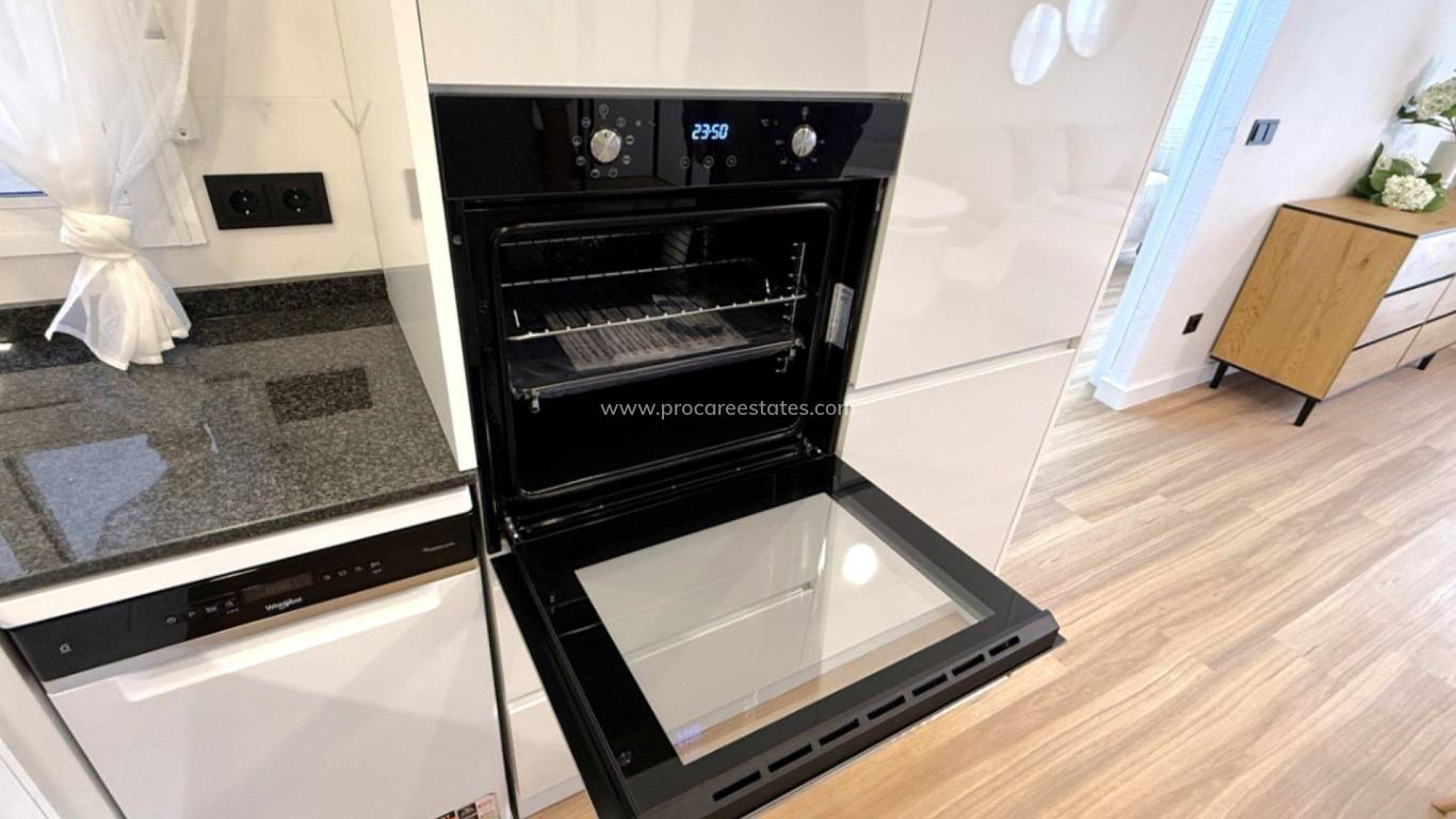 Resale - Apartment - Torrevieja