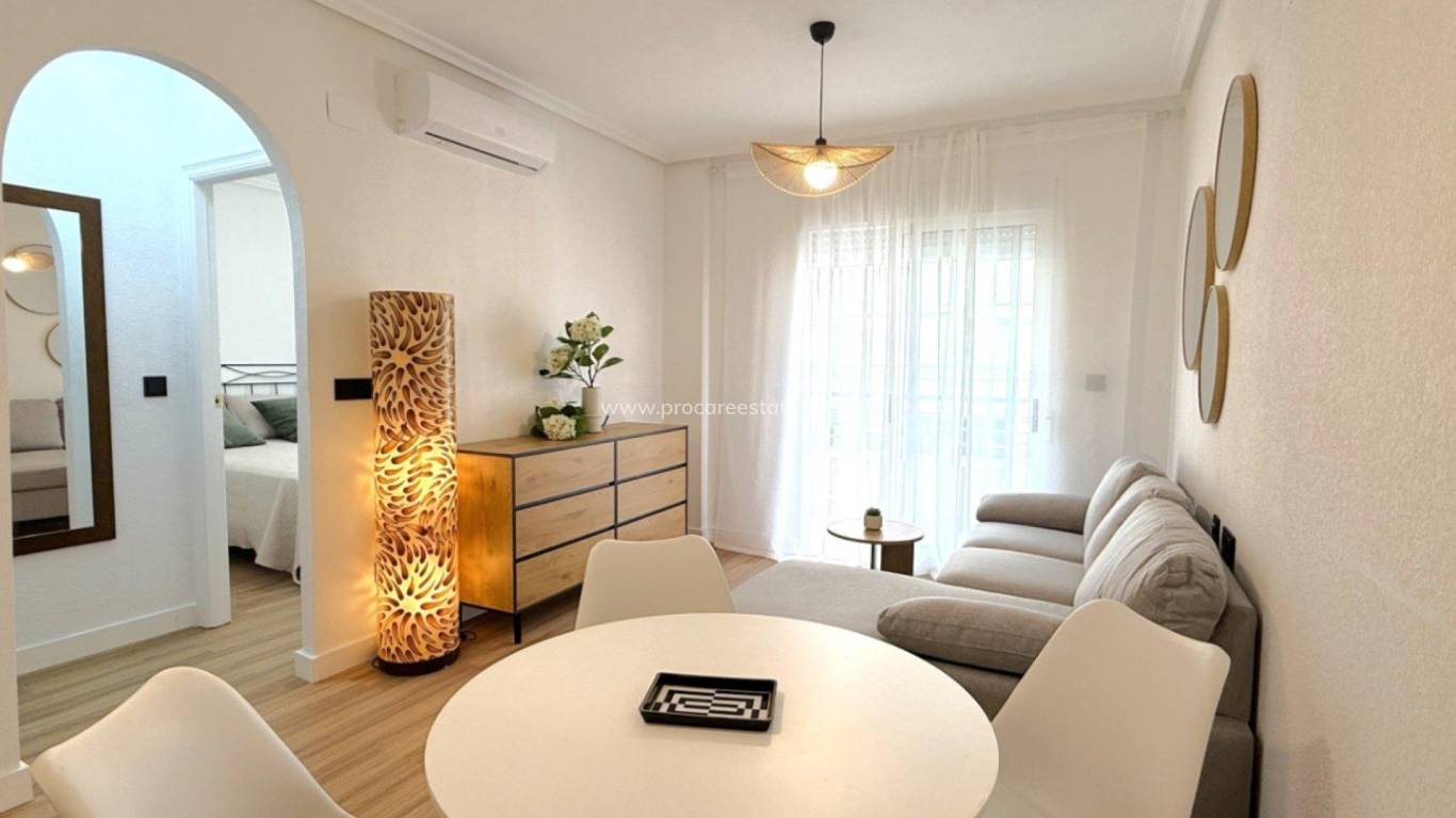 Resale - Apartment - Torrevieja