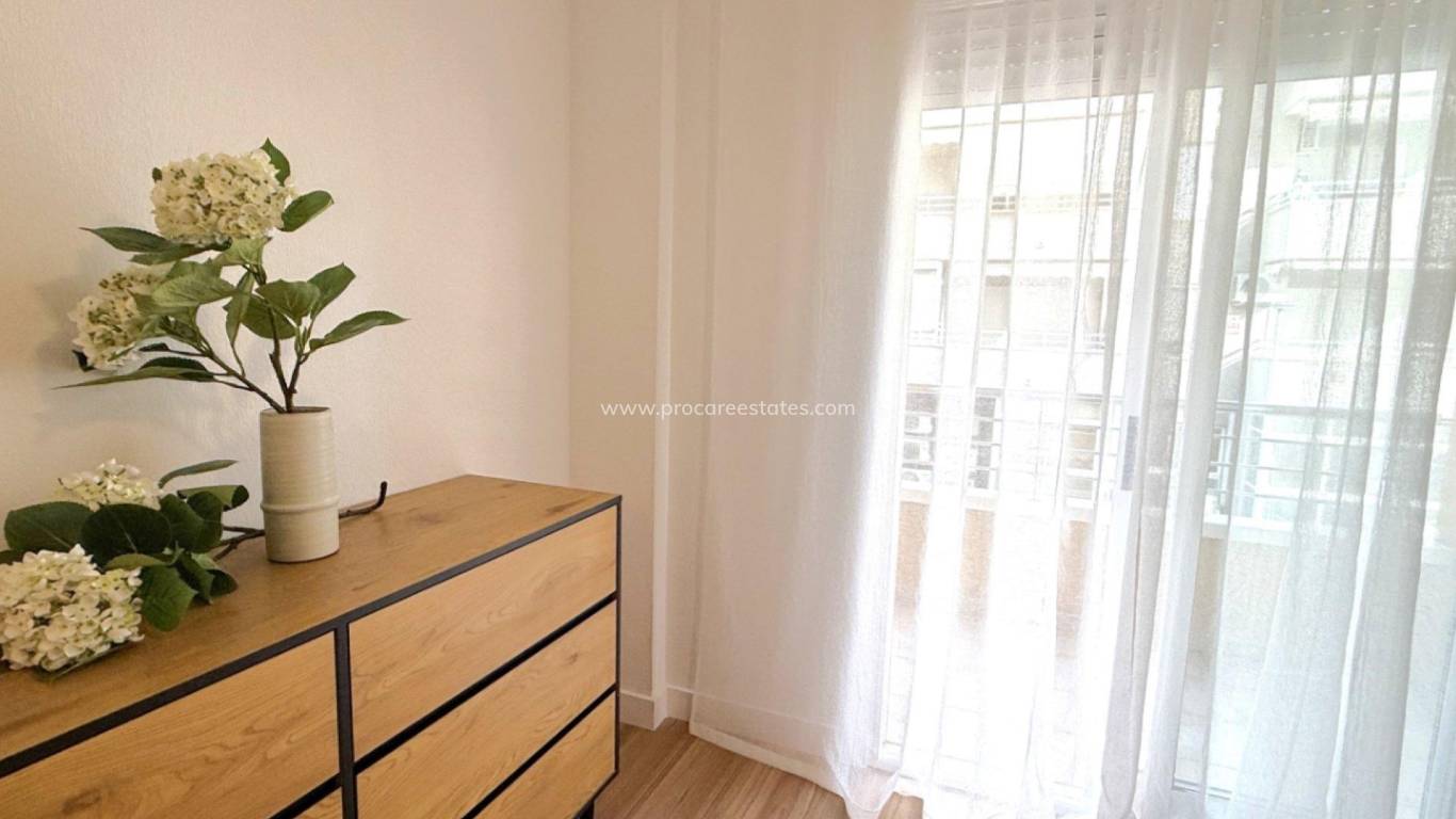 Resale - Apartment - Torrevieja