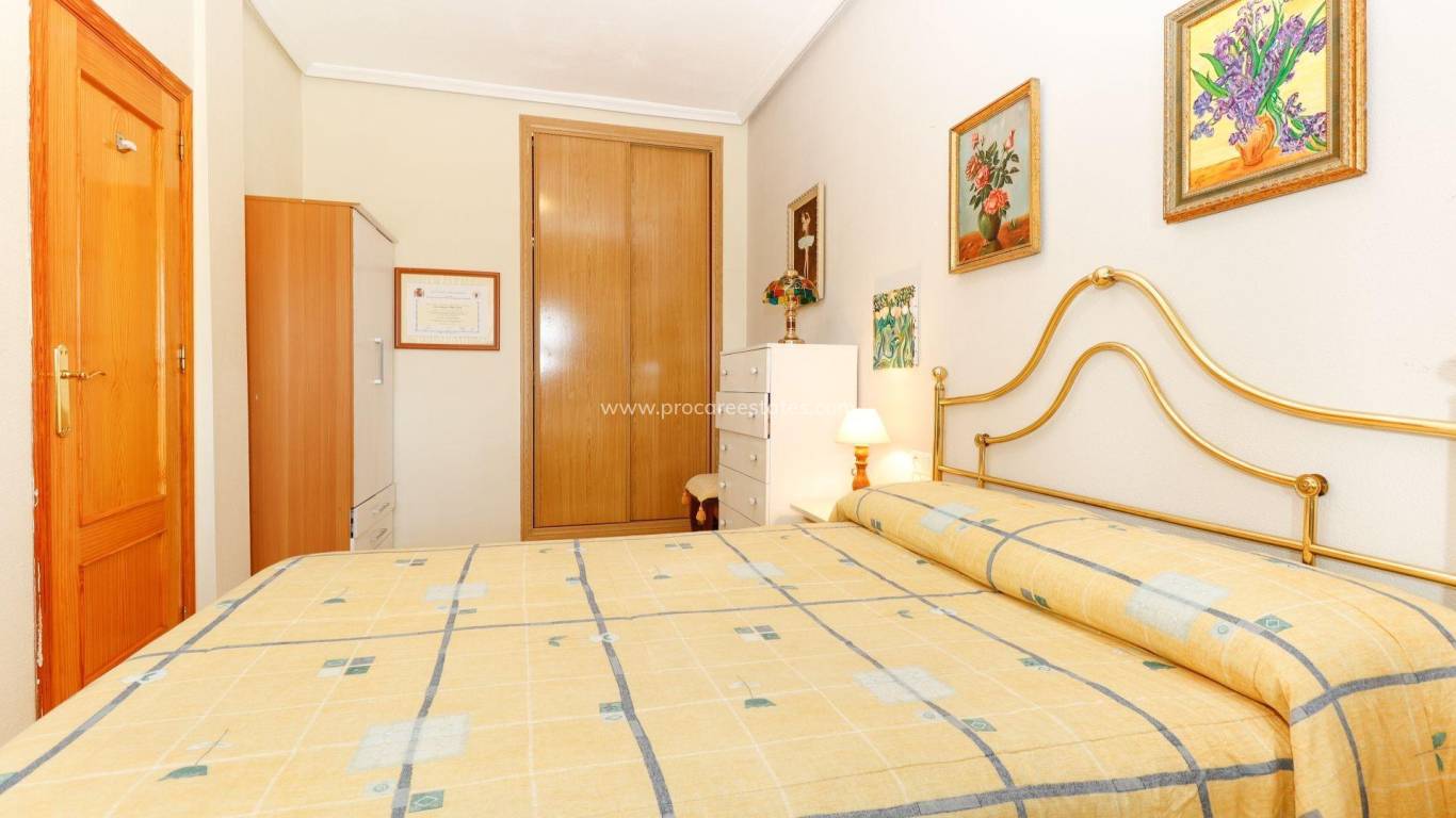Resale - Apartment - Torrevieja