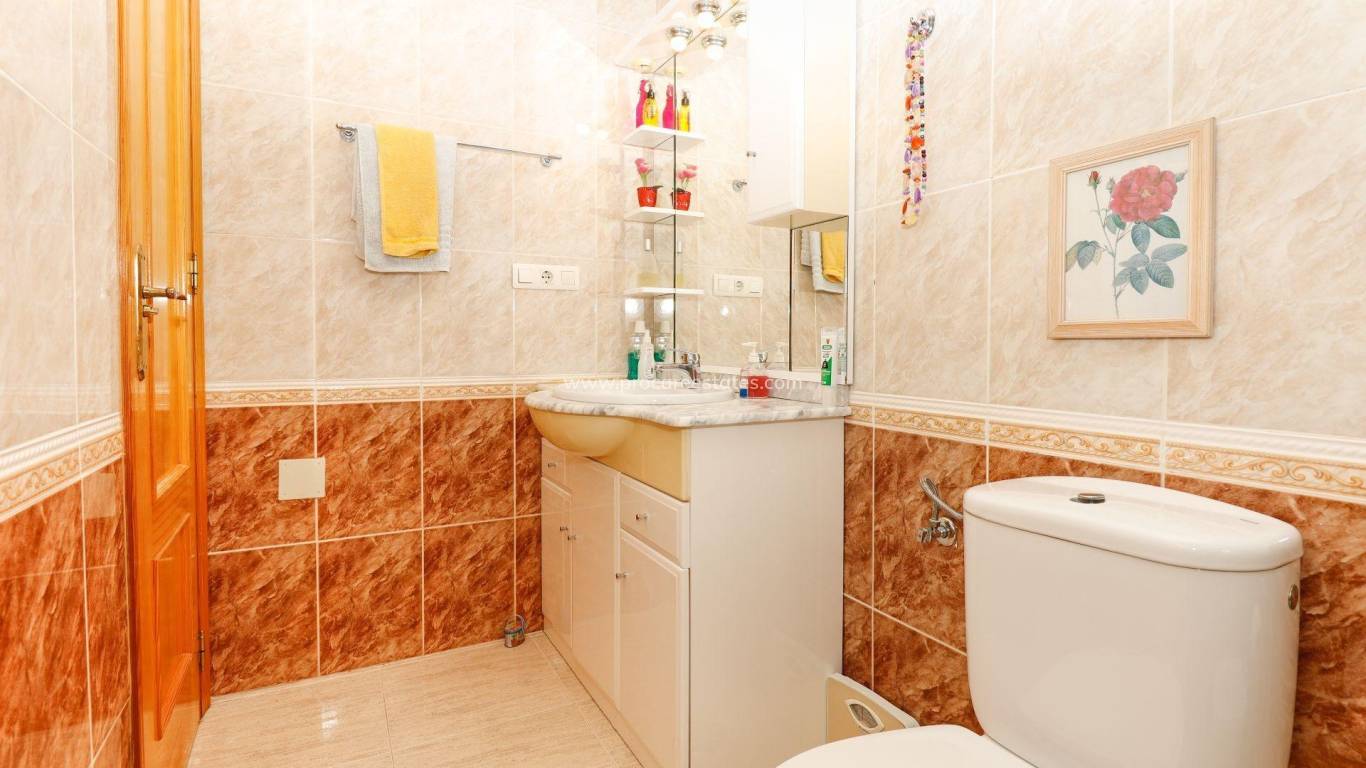 Resale - Apartment - Torrevieja