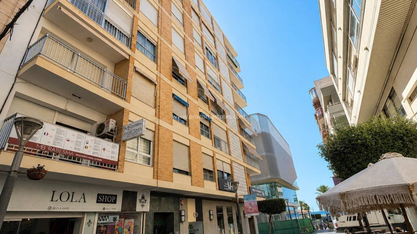 Resale - Apartment - Torrevieja