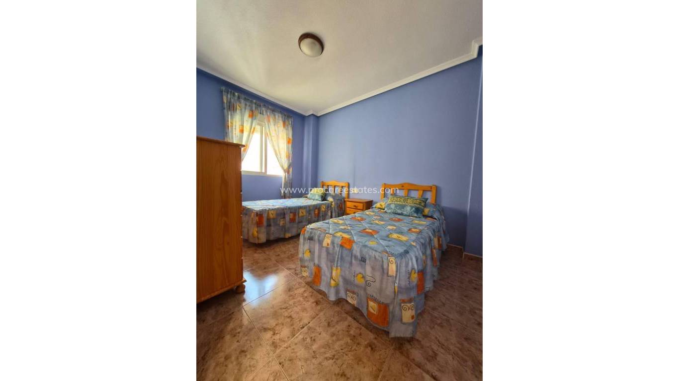 Resale - Apartment - Torrevieja