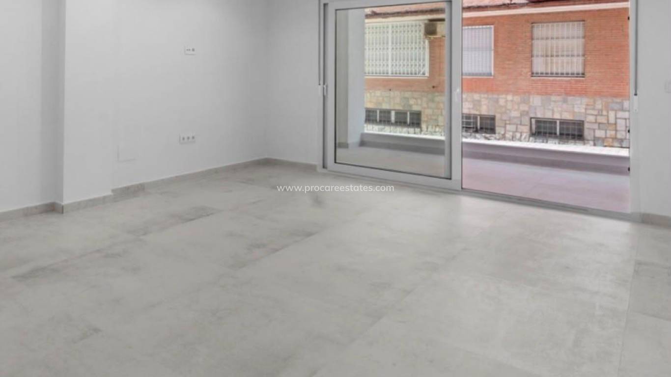 Resale - Apartment - Torrevieja