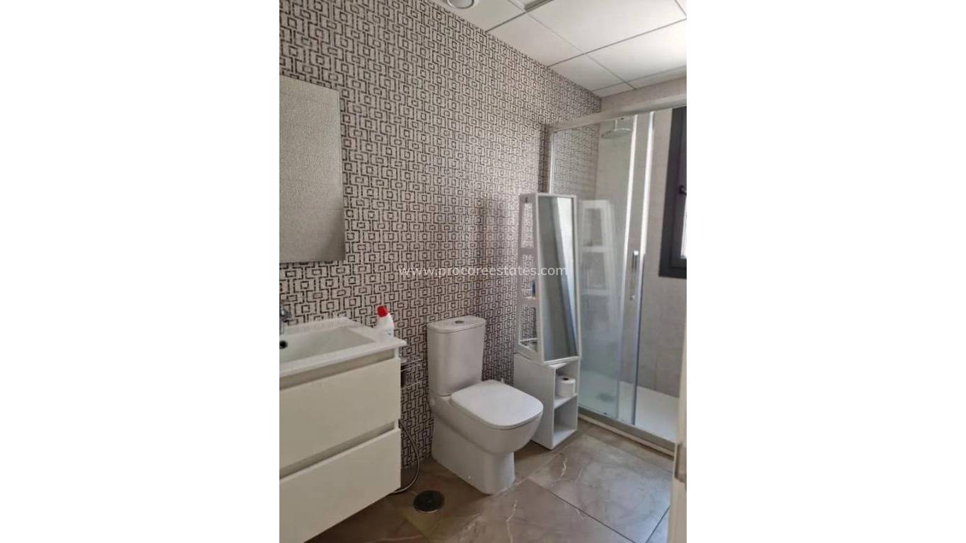 Resale - Apartment - Torrevieja
