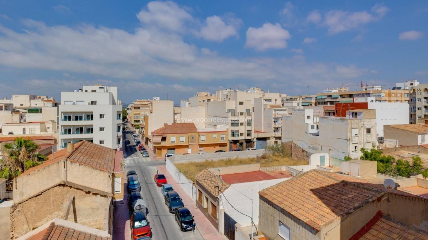 Resale - Apartment - Torrevieja