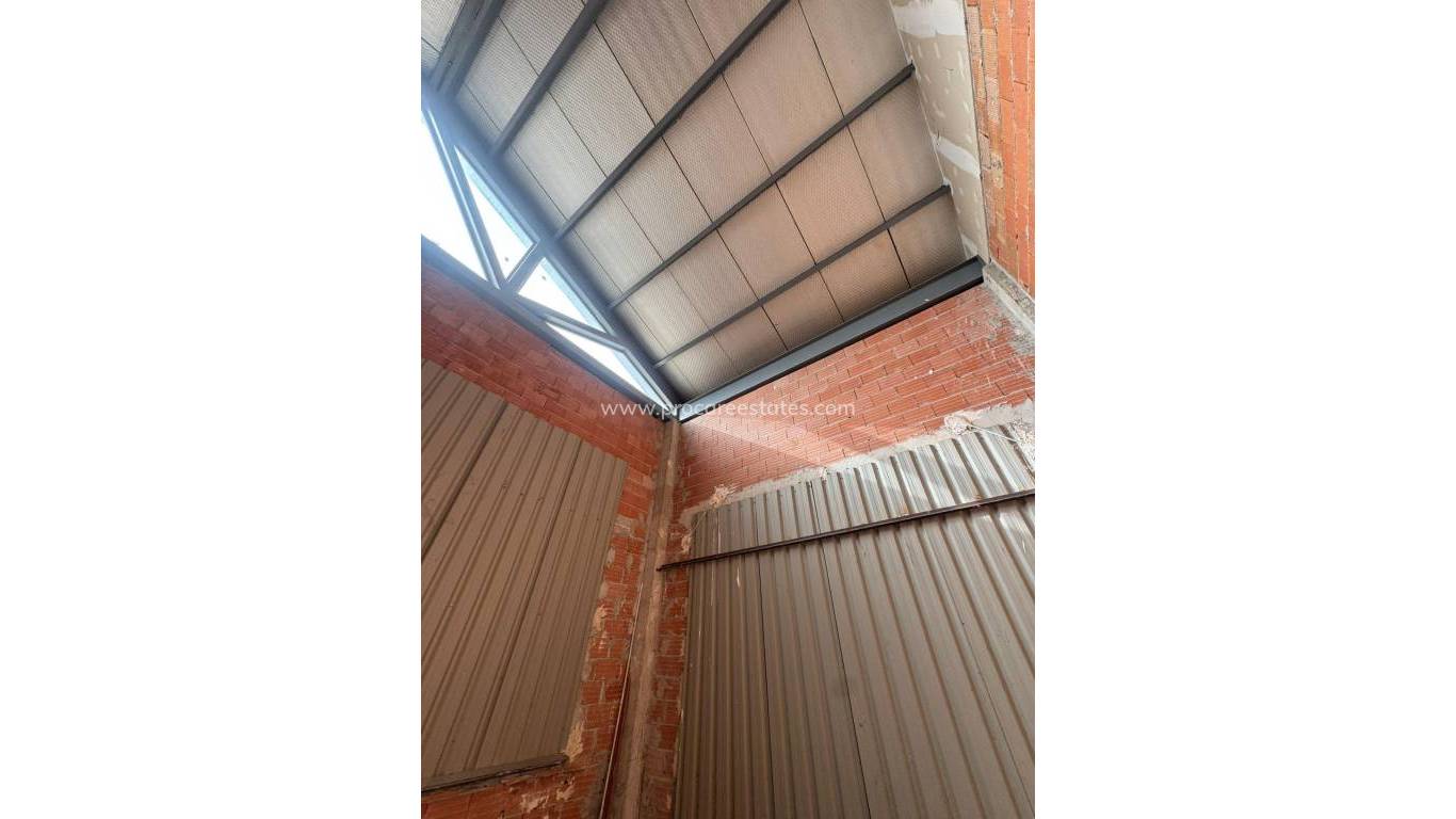 Resale - Commercial property - Algorfa - Comunidad valenciana