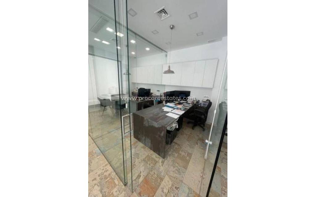 Resale - Commercial property - Alicante - Alipark