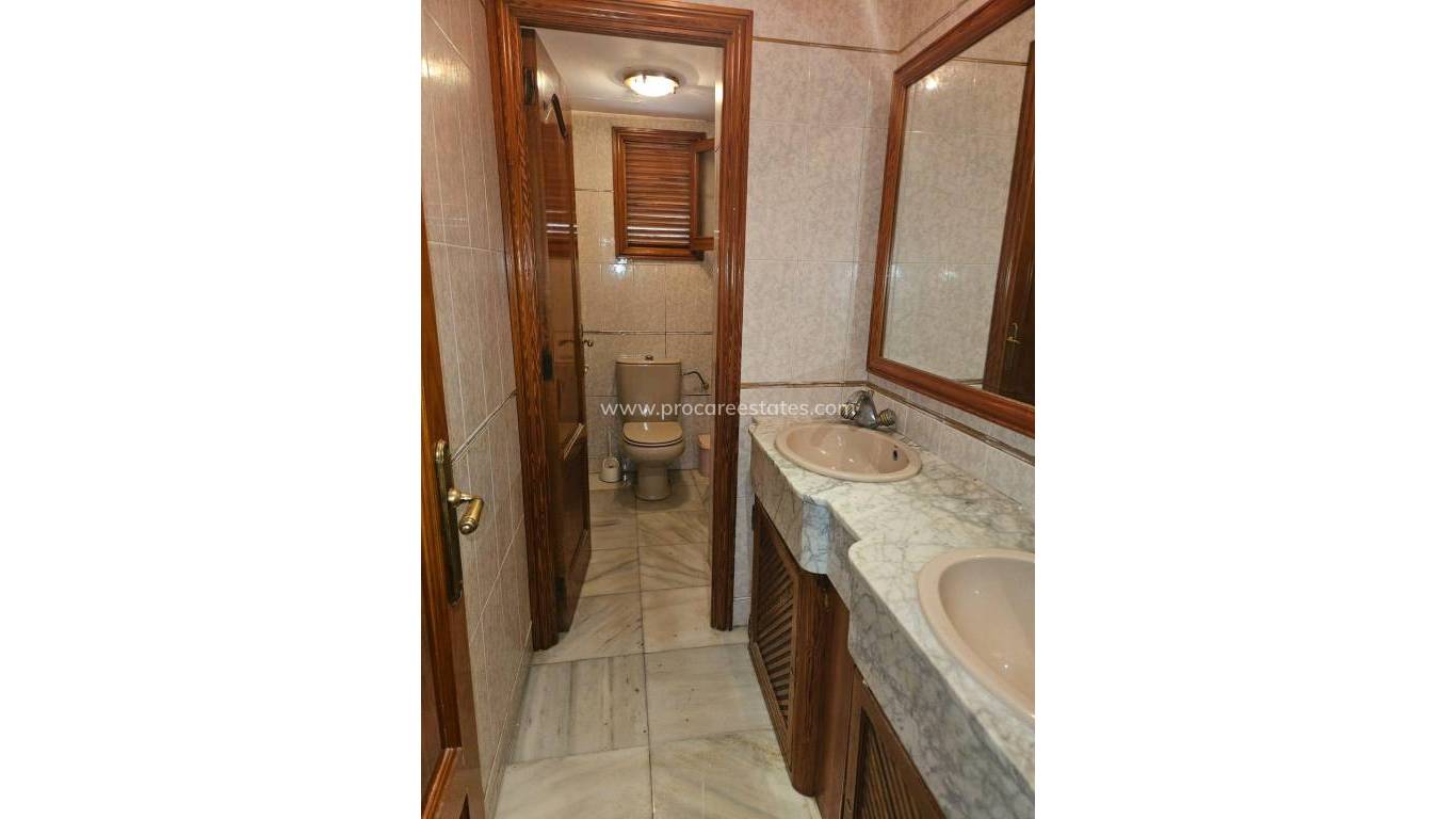 Resale - Commercial property - Alicante - Raval Roig-Virgen del Socorro