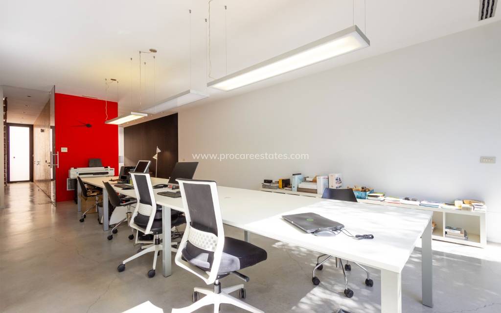 Resale - Commercial property - Almoradi - Center