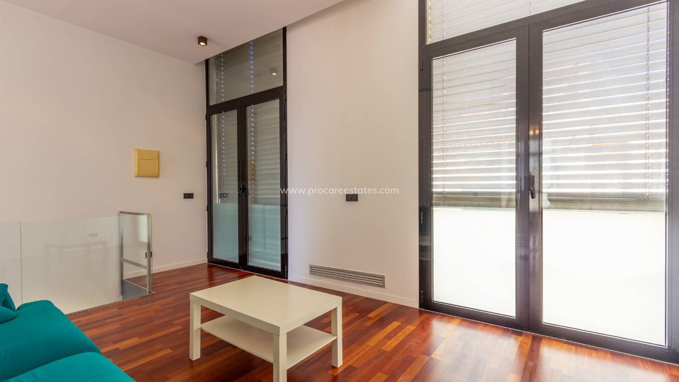 Resale - Commercial property - Almoradi - Center