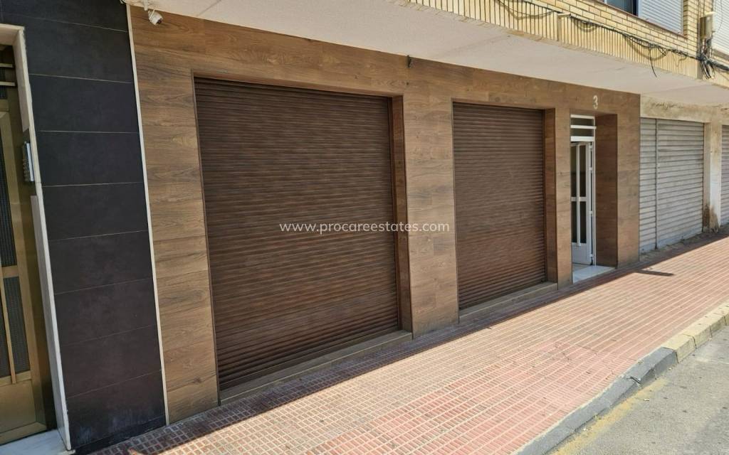 Resale - Commercial property - Guardamar del Segura - Town Guardamar