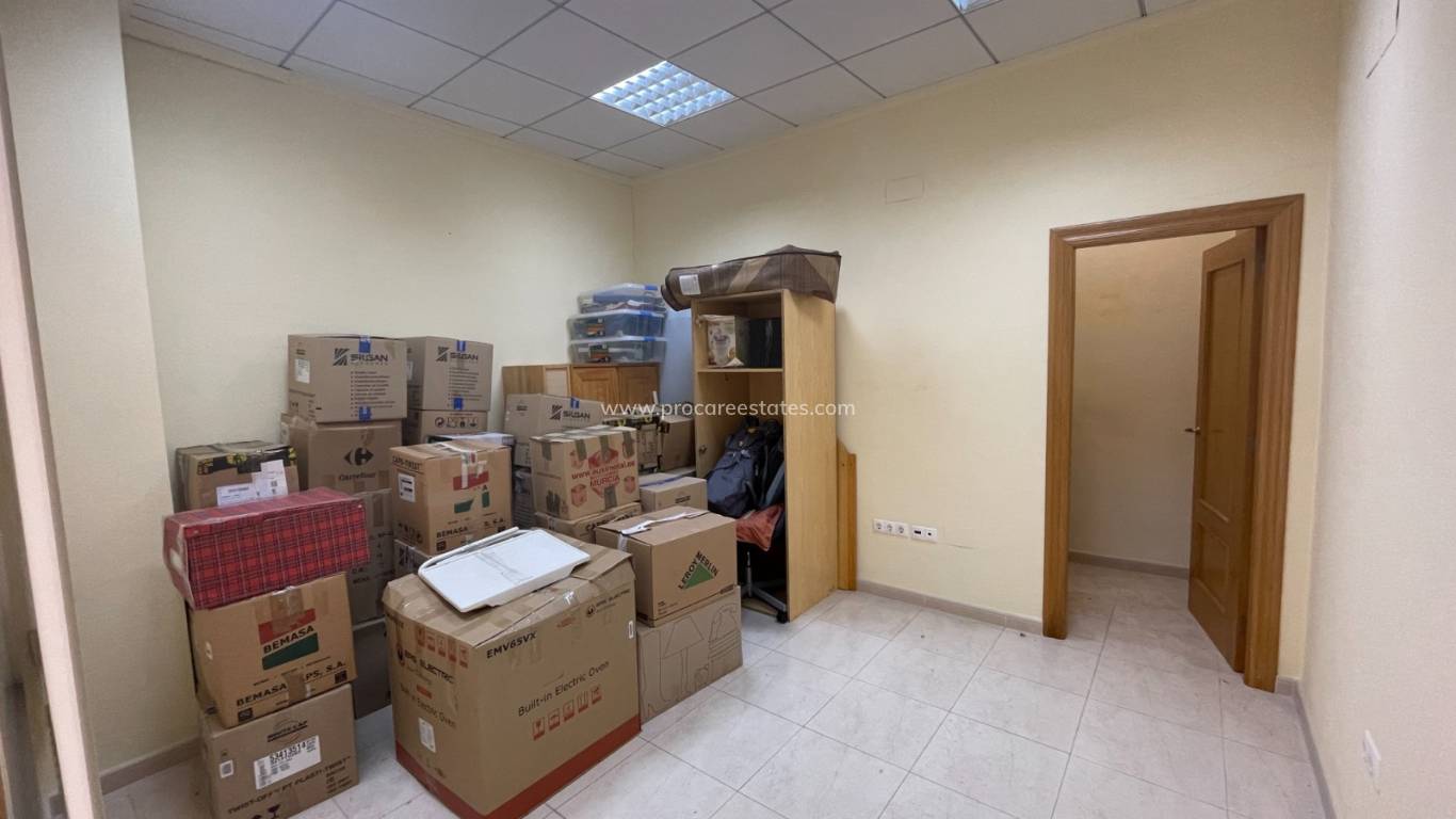 Resale - Commercial property - Guardamar del Segura