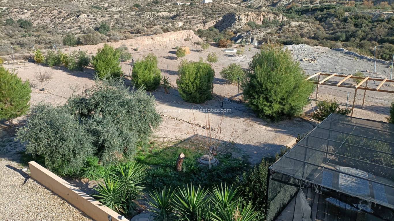 Resale - Commercial property - Huercal-Overa