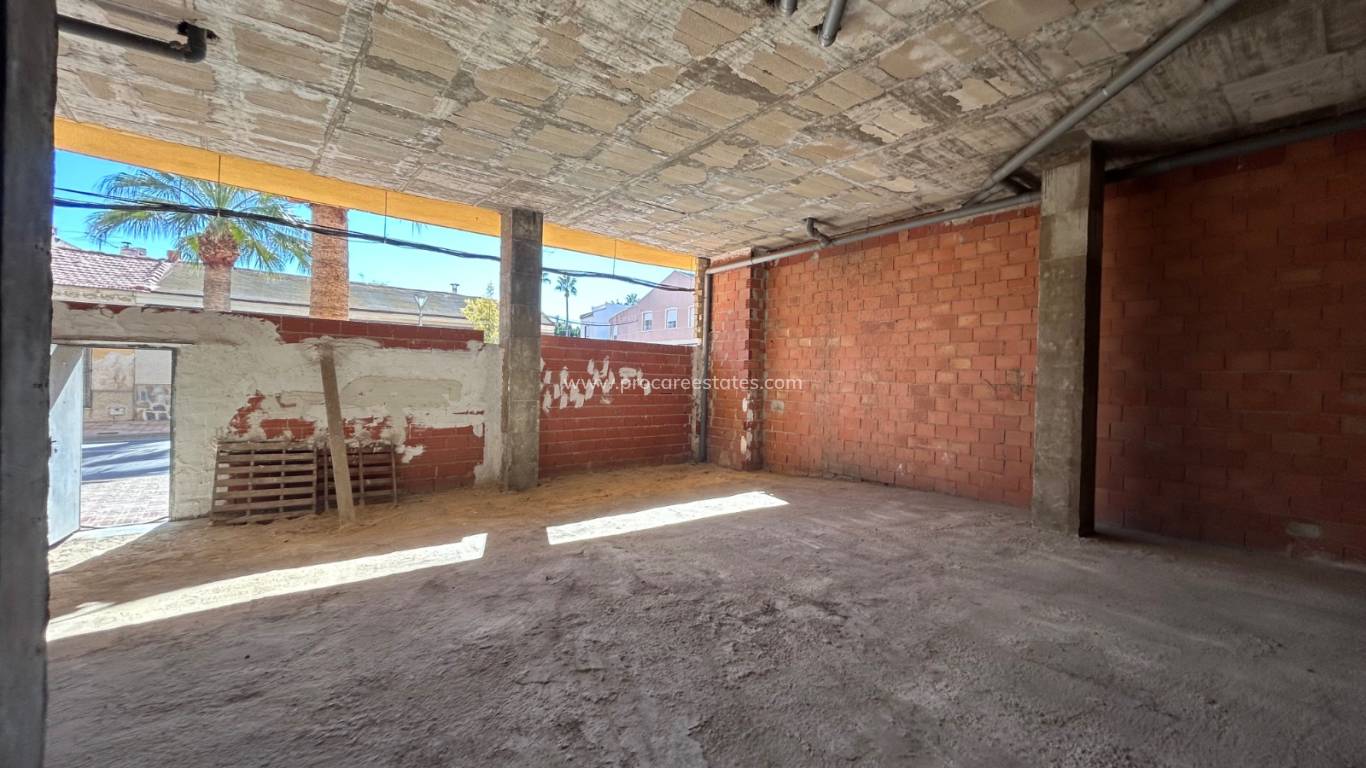 Resale - Commercial property - Jacarilla