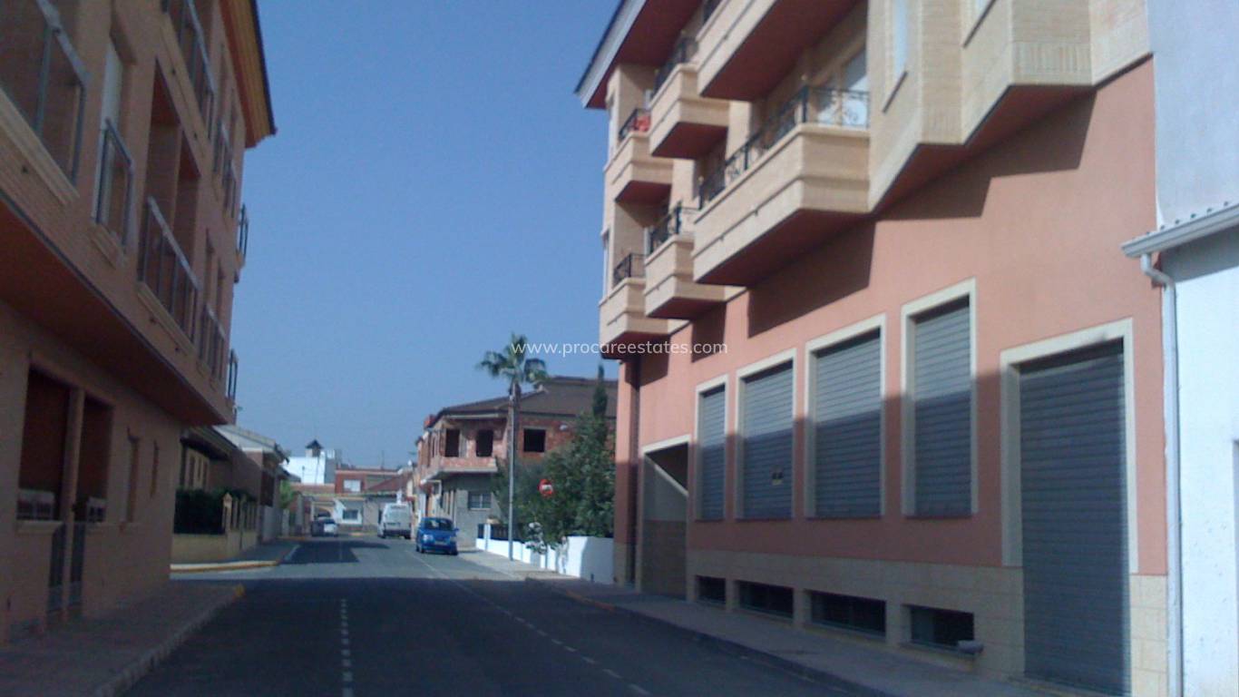 Resale - Commercial property - Los Montesinos