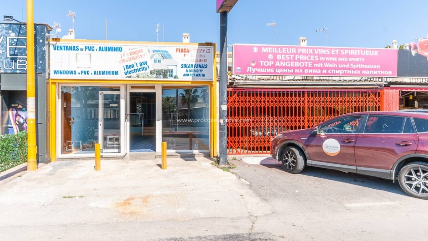 Resale - Commercial property - Orihuela Costa - Campoamor