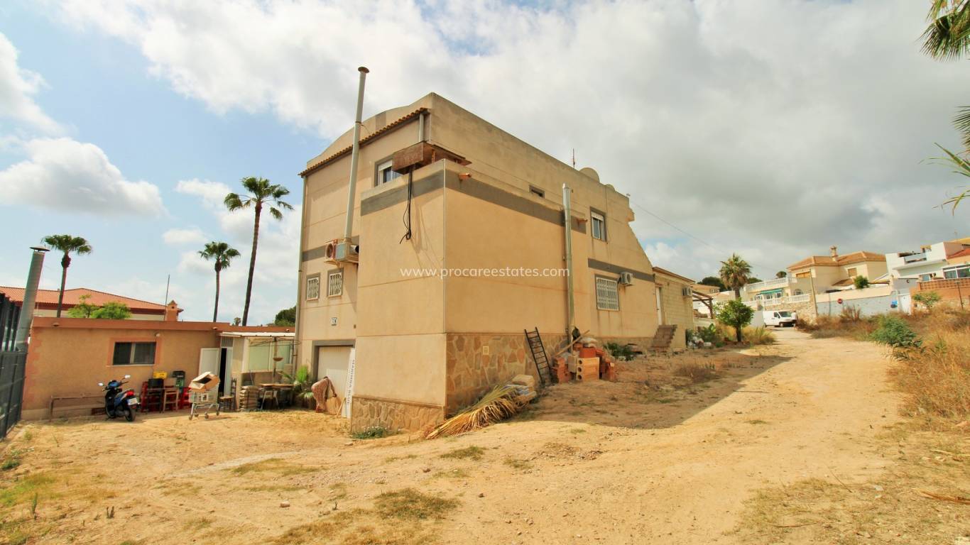 Resale - Commercial property - Orihuela Costa - Villamartin