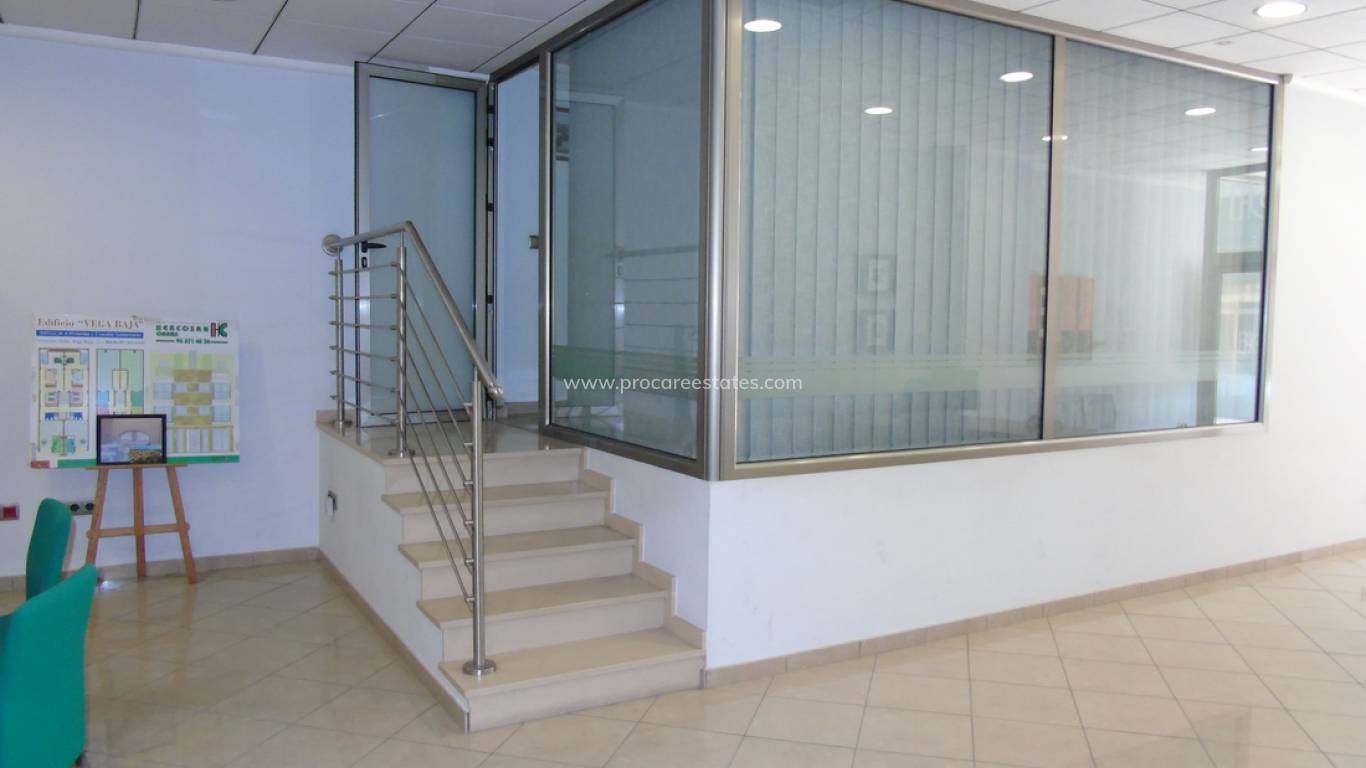 Resale - Commercial property - Rojales