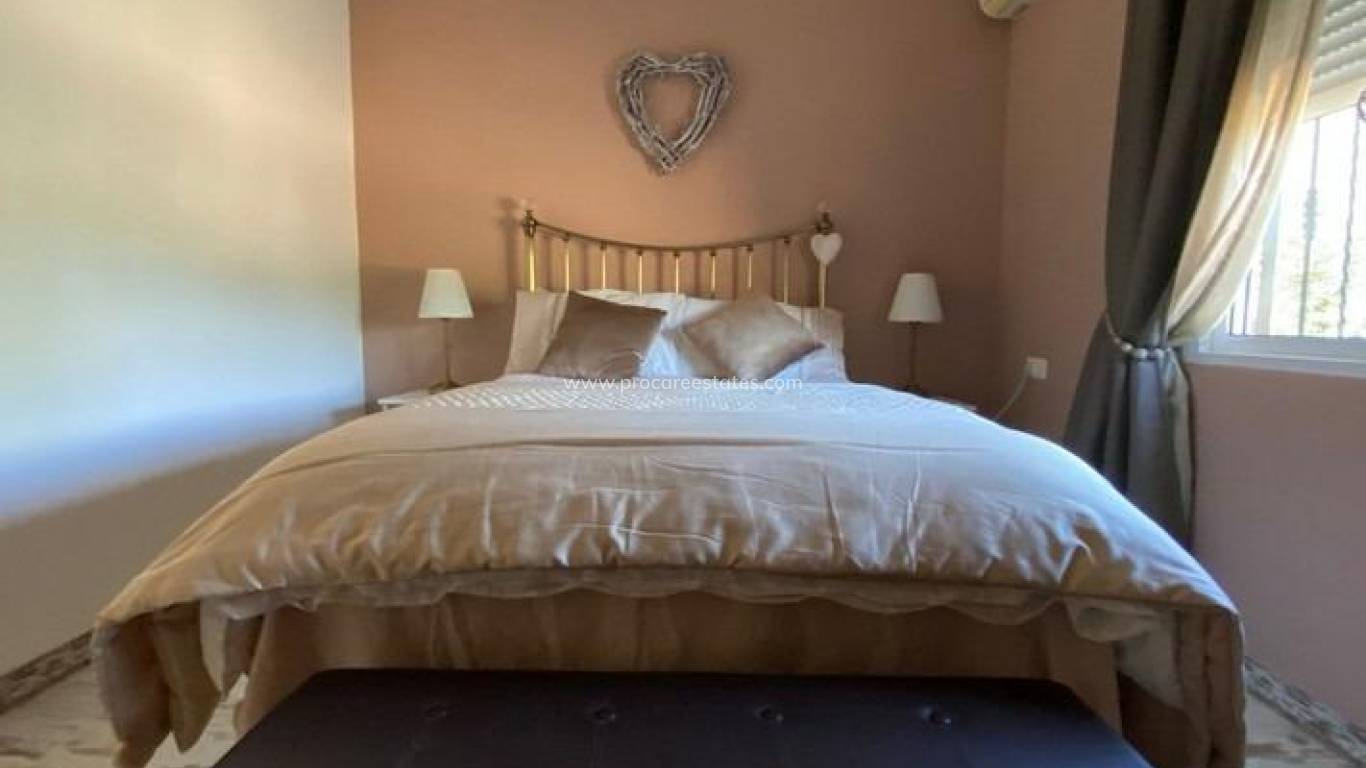 Resale - Country Property - Albatera - Pueblo 11