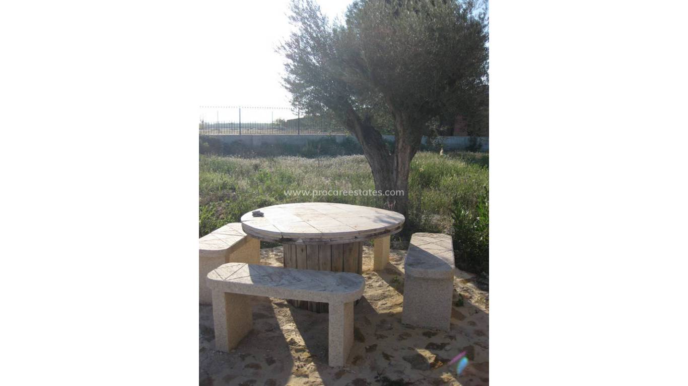 Resale - Country Property - Benferri