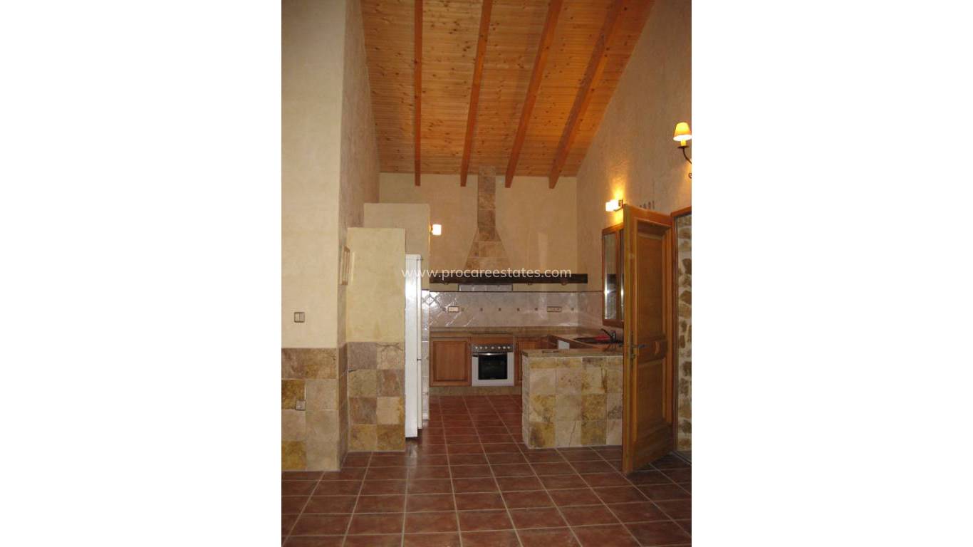 Resale - Country Property - Benferri