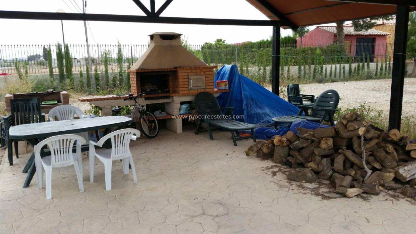 Resale - Country Property - Benferri