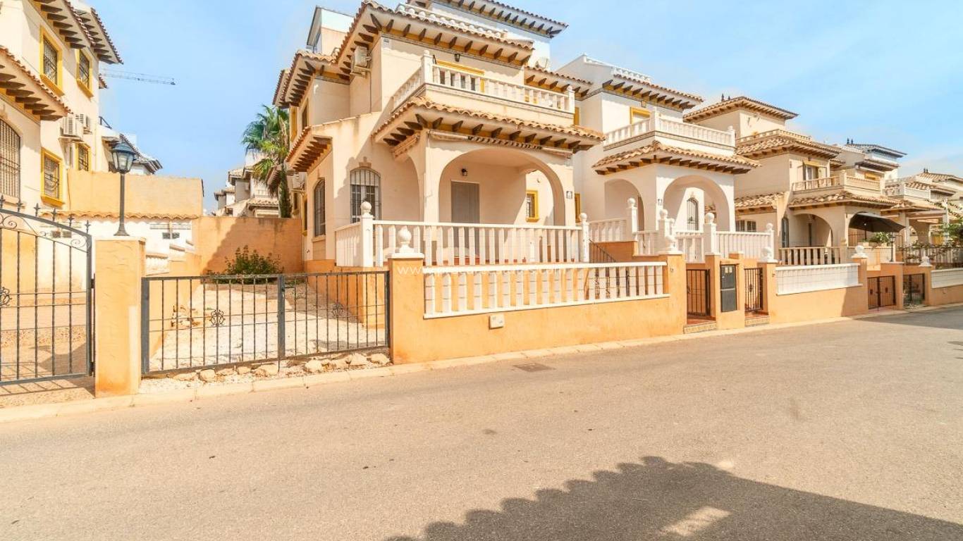 Resale - Country Property - Orihuela Costa - Villamartin