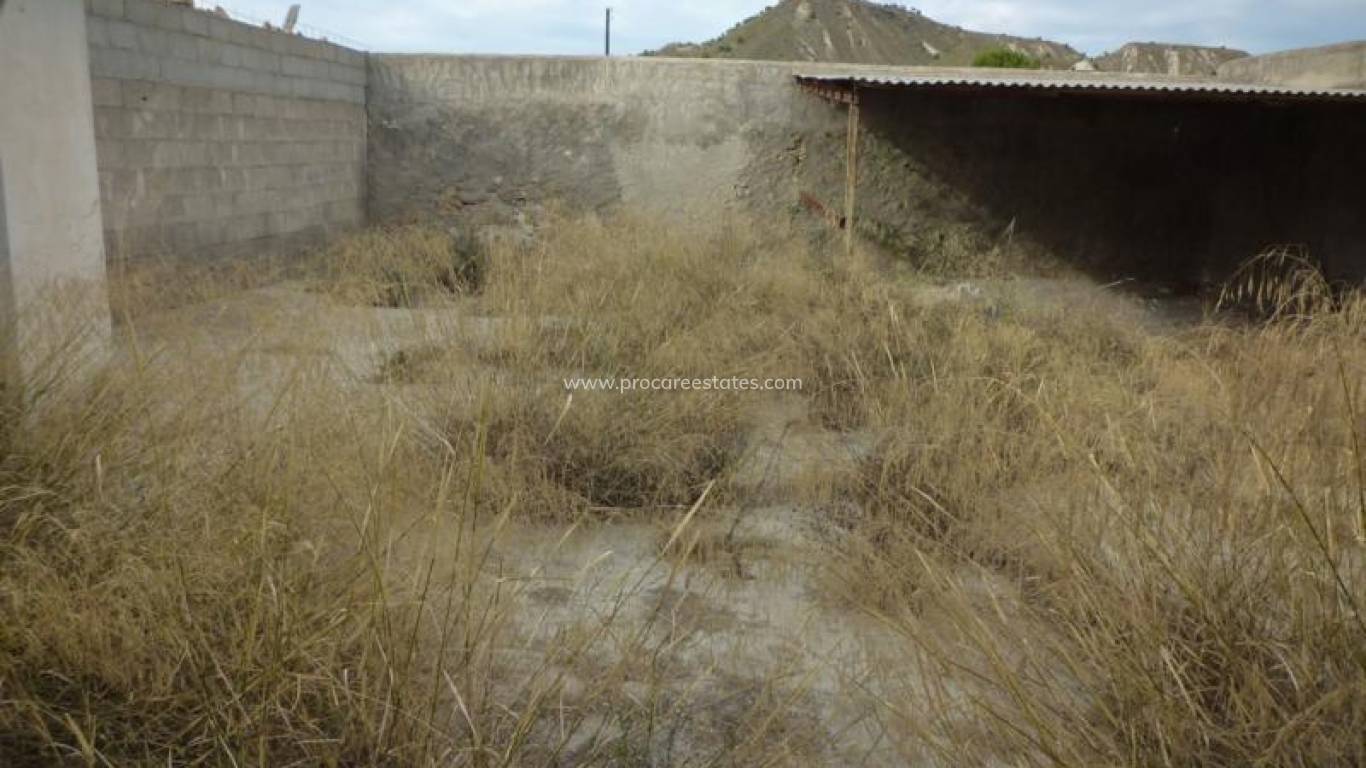 Resale - Country Property - Orihuela - Desamparados-Hurchillo-Torremendo