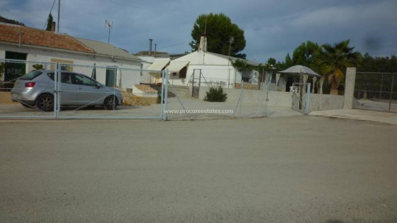 Resale - Country Property - Orihuela - Desamparados-Hurchillo-Torremendo