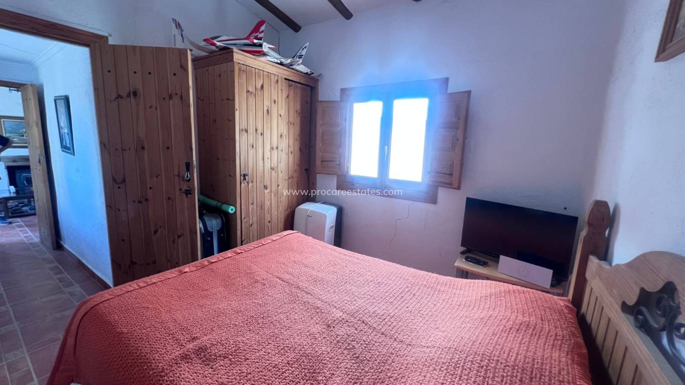 Resale - Country Property - Torremendo