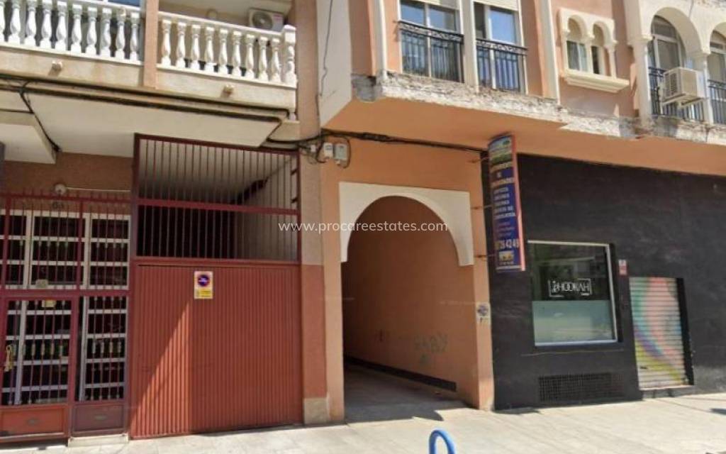 Resale - Garage - Torrevieja - Playa Del Cura